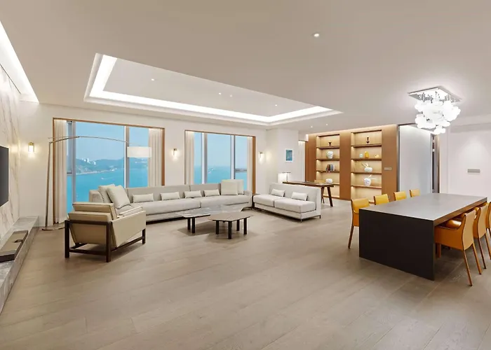 Wyndham Grand Busan