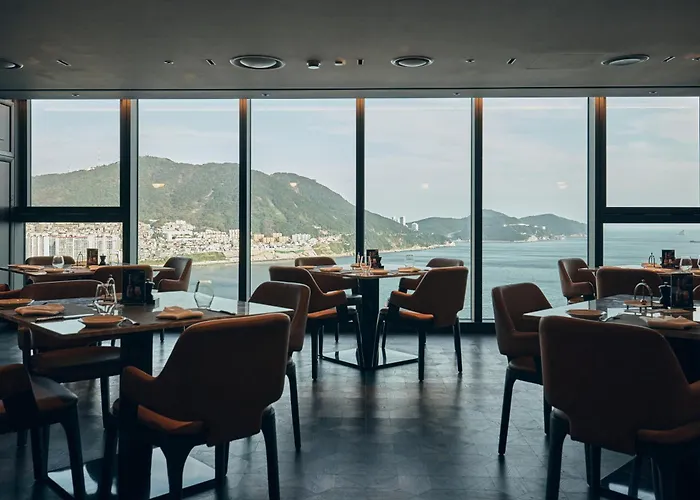 Wyndham Grand Busan