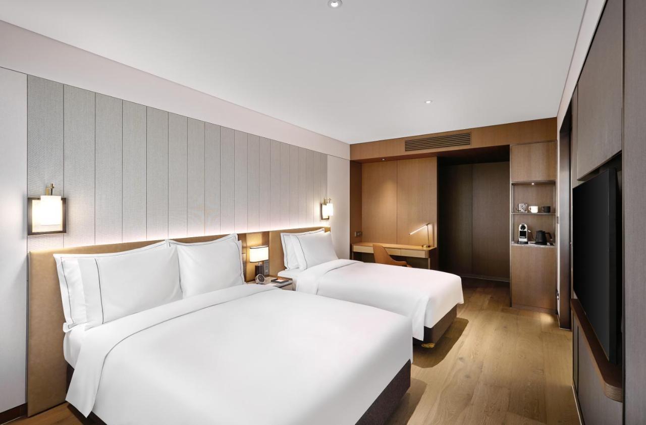 Wyndham Grand Hotel 5*