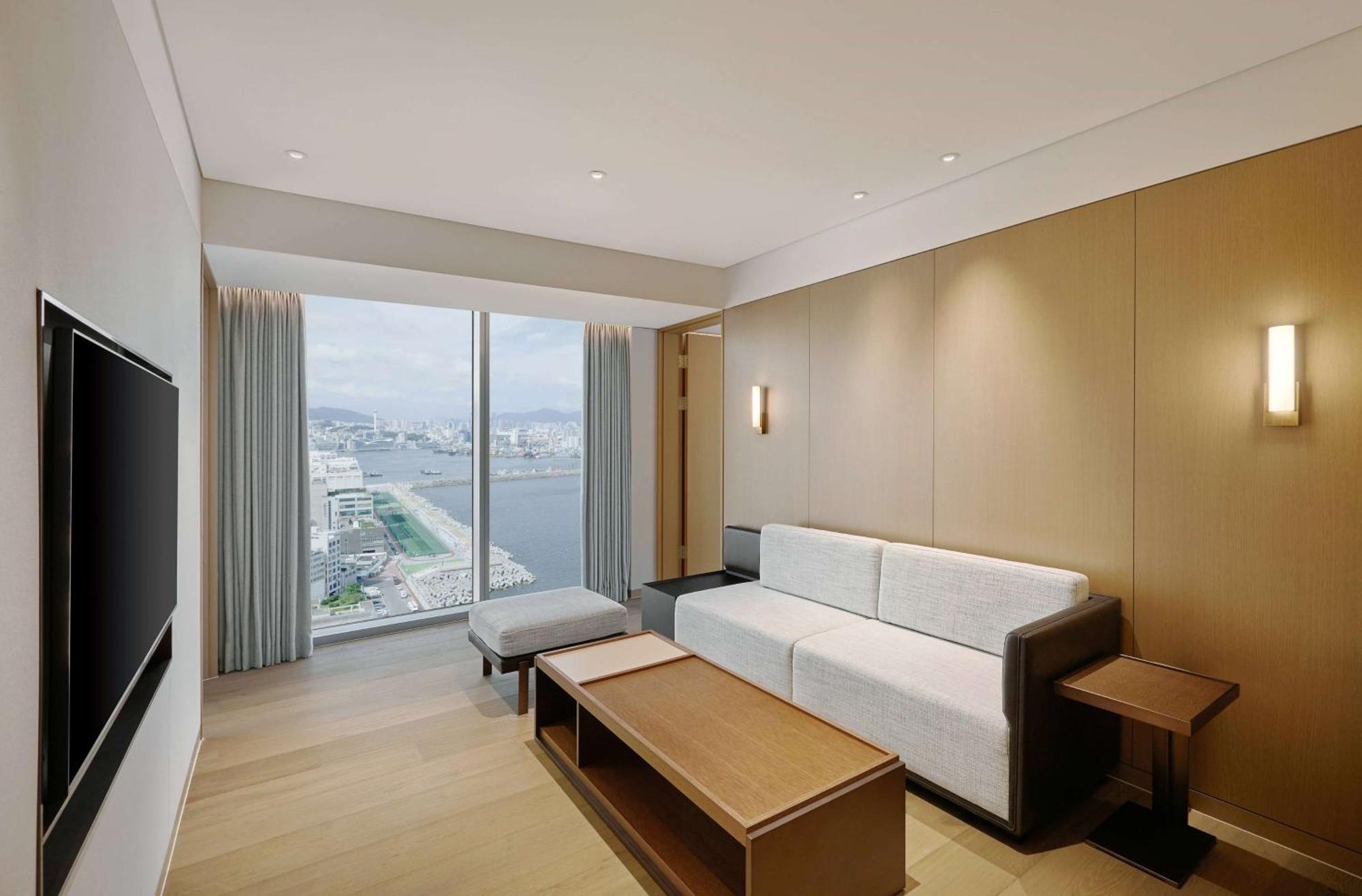 Wyndham Grand
